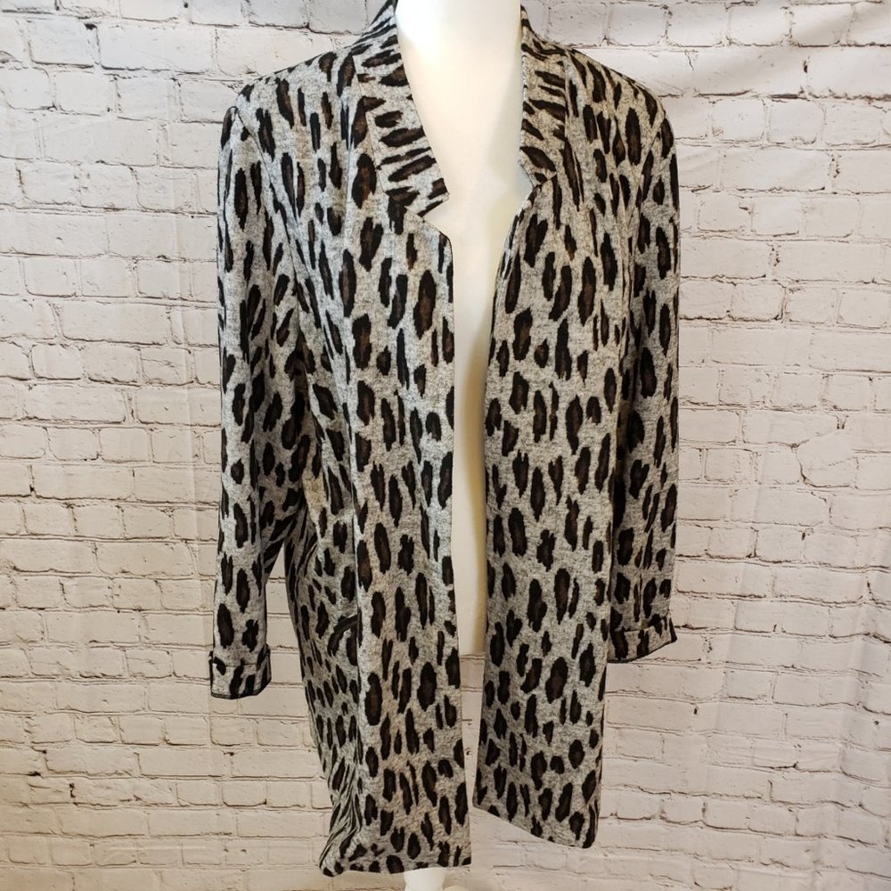 SALE PRICED!!>>LONG ANIMAL PRINT CARDIGAN WITH SOFT CASHMERE FEEL SZ  PXL